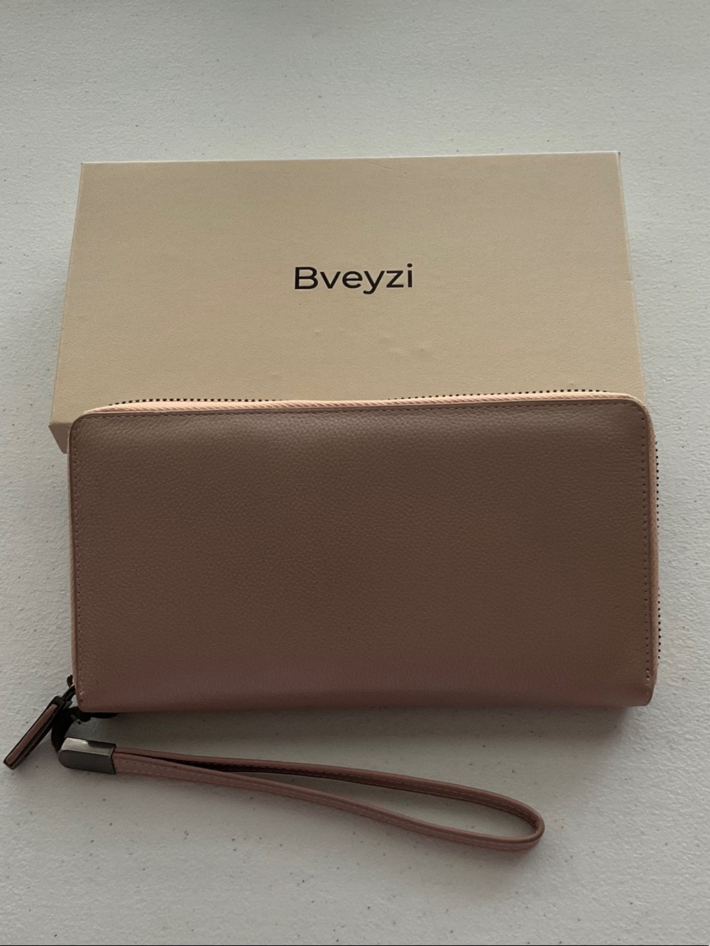 Bveyzi Wristlet Wallet